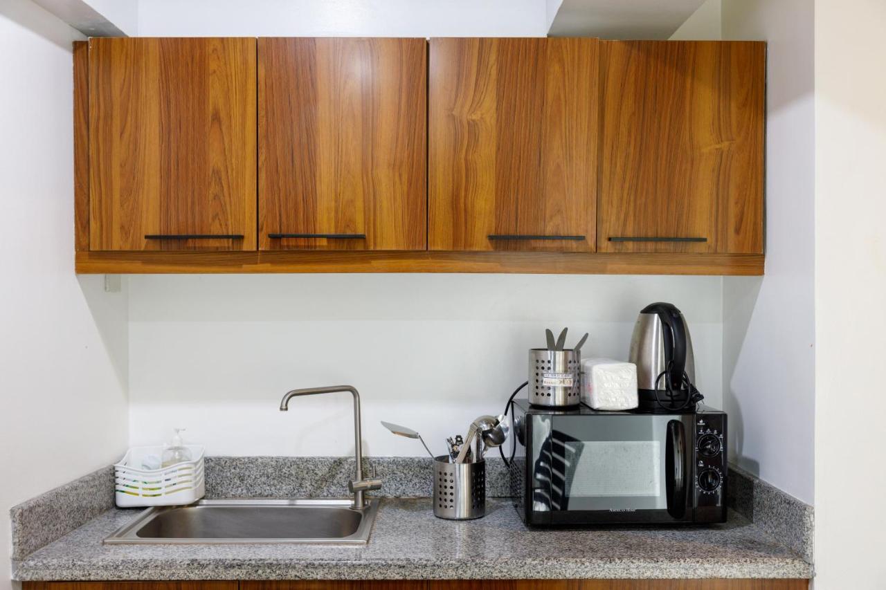 5880 Enriquez Residences マニラ市 エクステリア 写真