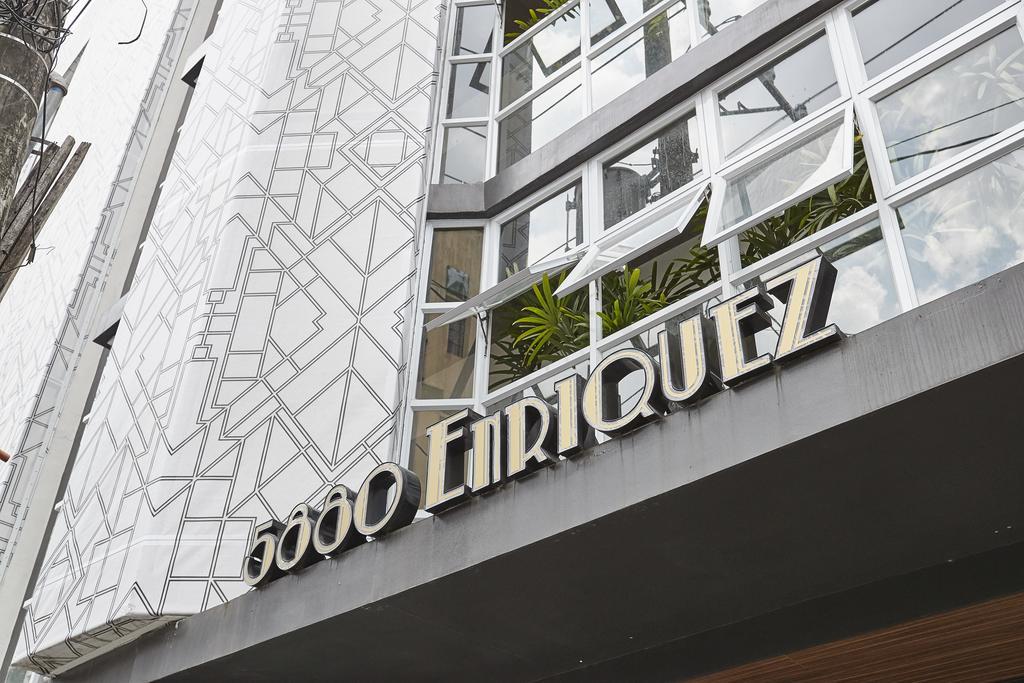5880 Enriquez Residences マニラ市 エクステリア 写真